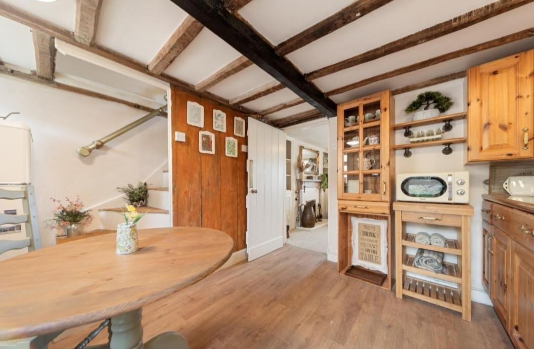 Cottage On The Common Great Malvern Exterior photo